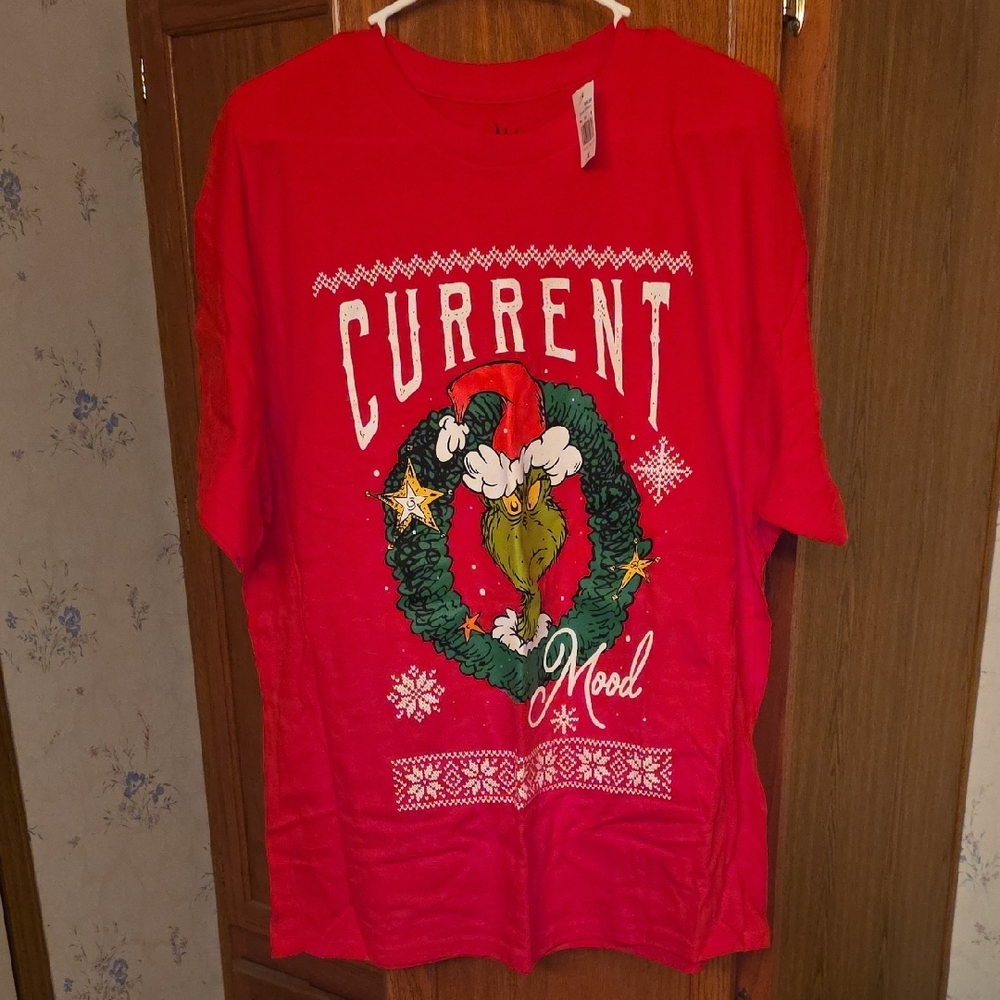 Grinch Short Sleeve Tee NWT